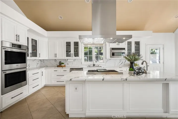 4501 E Cerro Vista Drive, Anaheim Hills, California 92807
