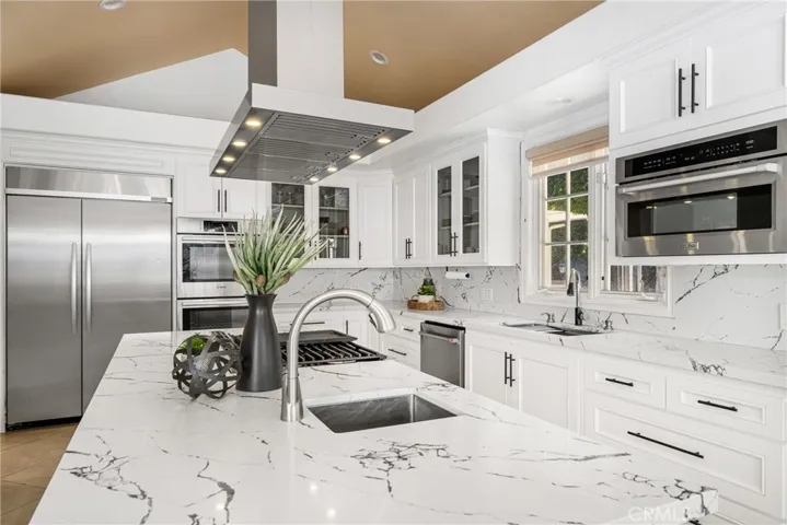 4501 E Cerro Vista Drive, Anaheim Hills, California 92807