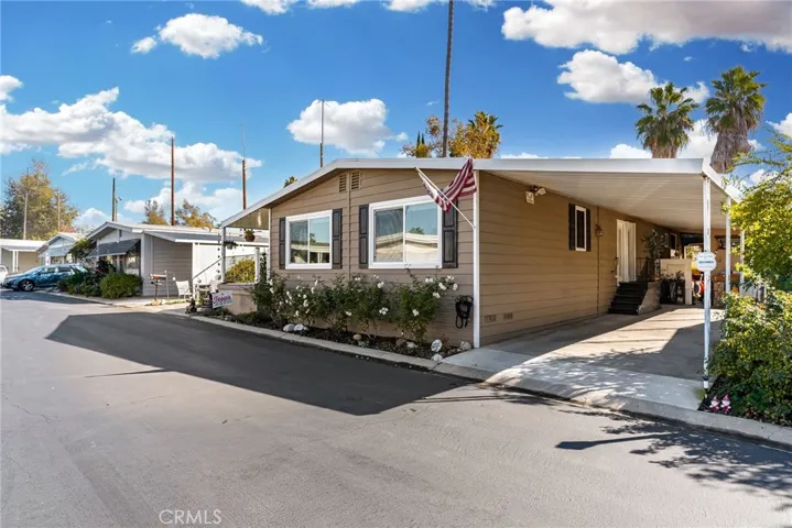 24921 Muirlands Boulevard Unit 16, Lake Forest, California 92630