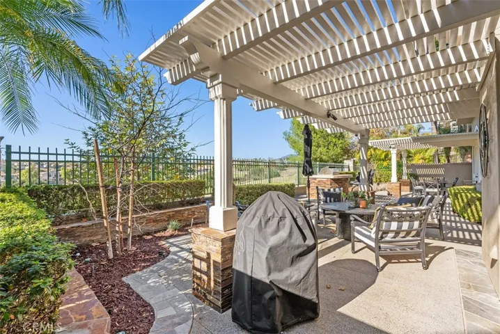 47 Golf Ridge Drive, Rancho Santa Margarita, California 92679
