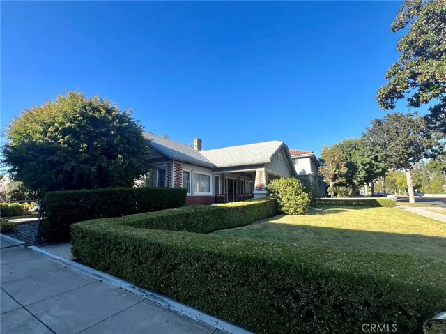 513 N Palm Avenue, Alhambra, California 91801