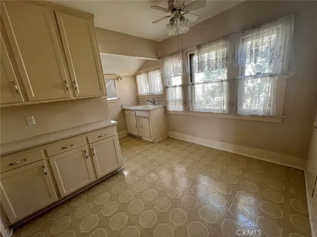 513 N Palm Avenue, Alhambra, California 91801
