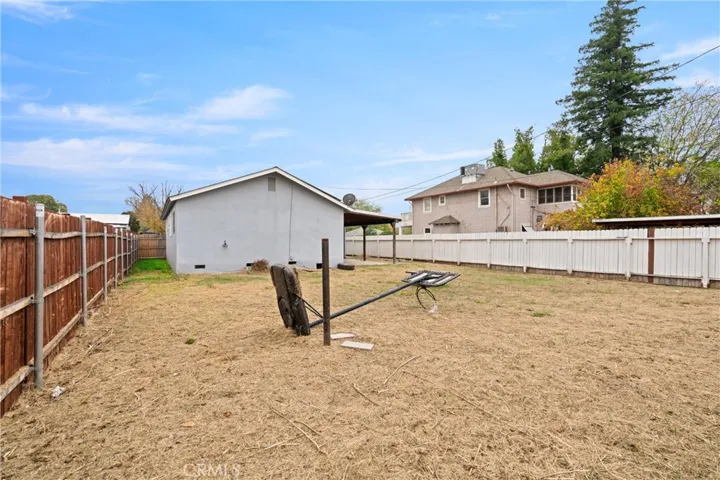 327 N Lassen Street, Willows, California 95988