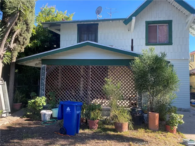 108 S Dillon Street, Los Angeles, California 90057