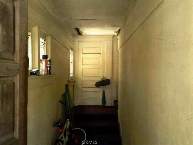 108 S Dillon Street, Los Angeles, California 90057