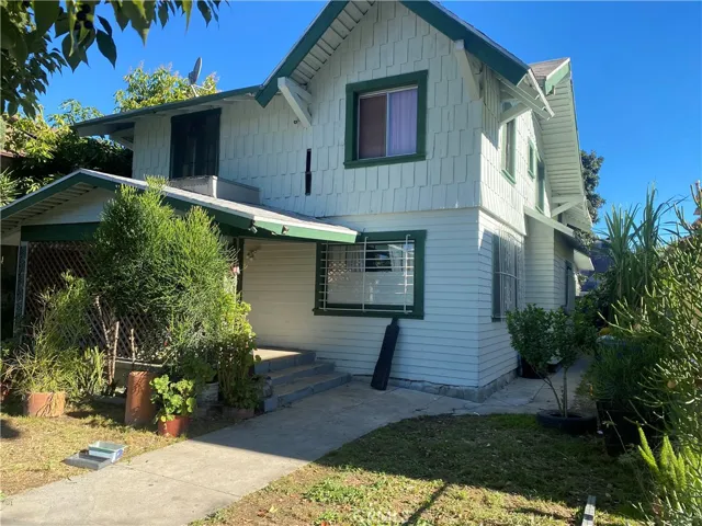 108 S Dillon Street, Los Angeles, California 90057