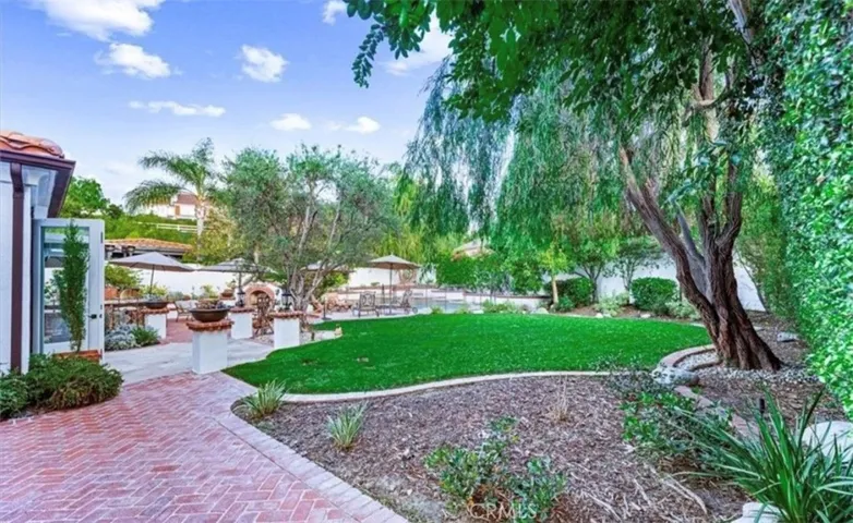 14 Wellbrook Place, Coto De Caza, California 92679
