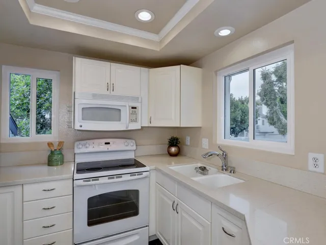 Beautiful quartz countertops