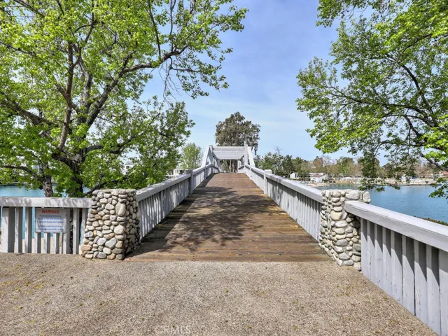 19 Briarglen 2, Irvine, California 92614