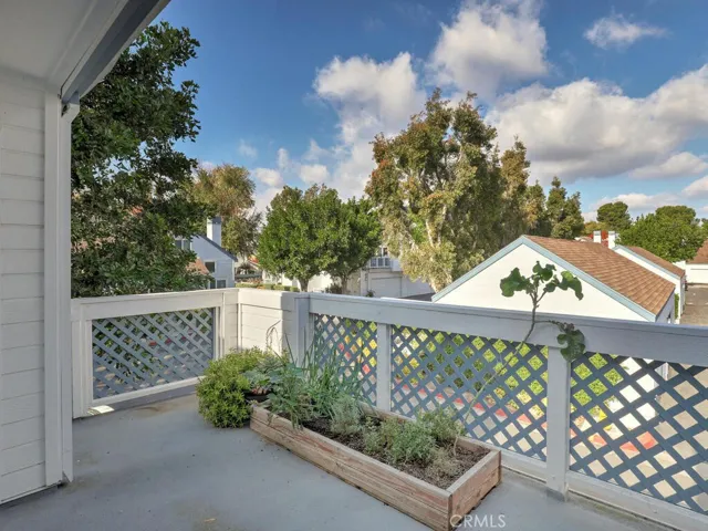 19 Briarglen 2, Irvine, California 92614