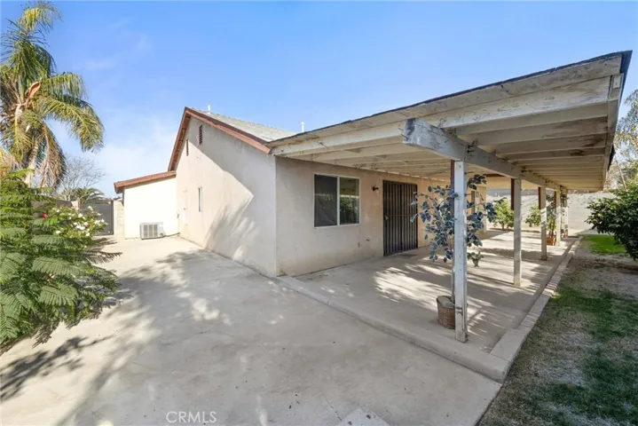 311 Ginger Snap Ln, Bakersfield, California 93307