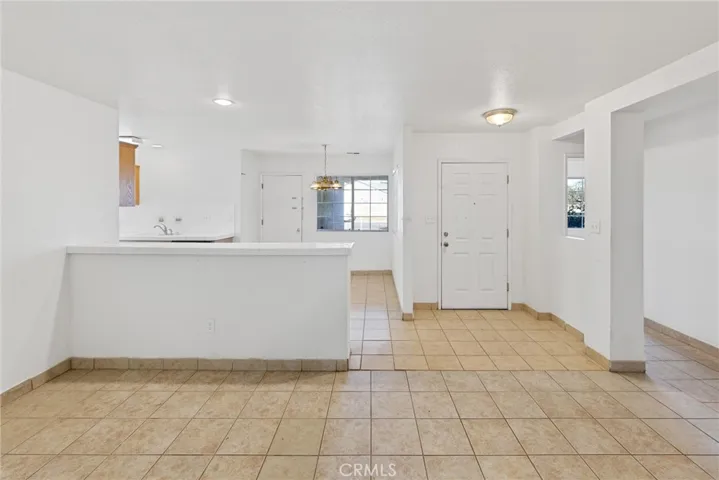 311 Ginger Snap Ln, Bakersfield, California 93307