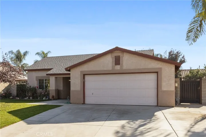 311 Ginger Snap Ln, Bakersfield, California 93307