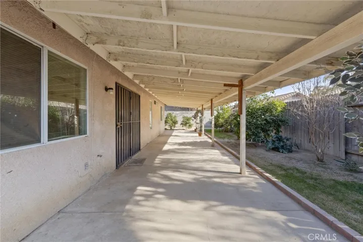 311 Ginger Snap Ln, Bakersfield, California 93307
