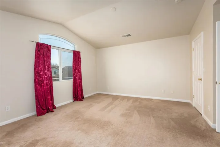 1184 Hazelnut Lane, Madera, California 93637