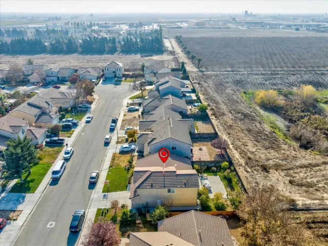1184 Hazelnut Lane, Madera, California 93637