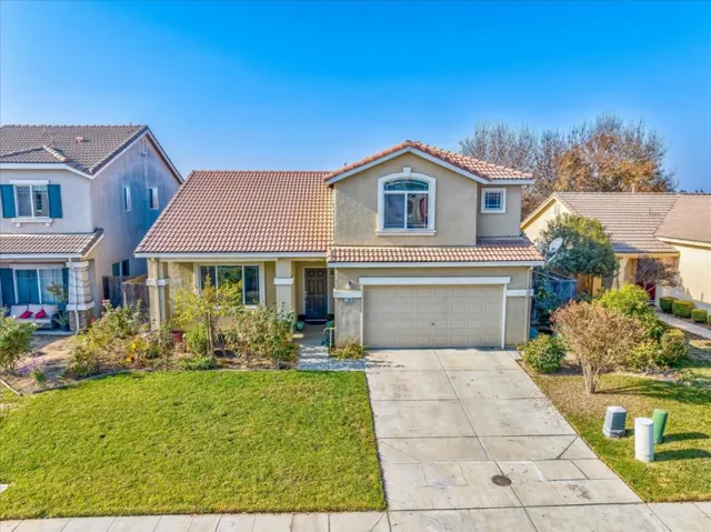 1184 Hazelnut Lane, Madera, California 93637