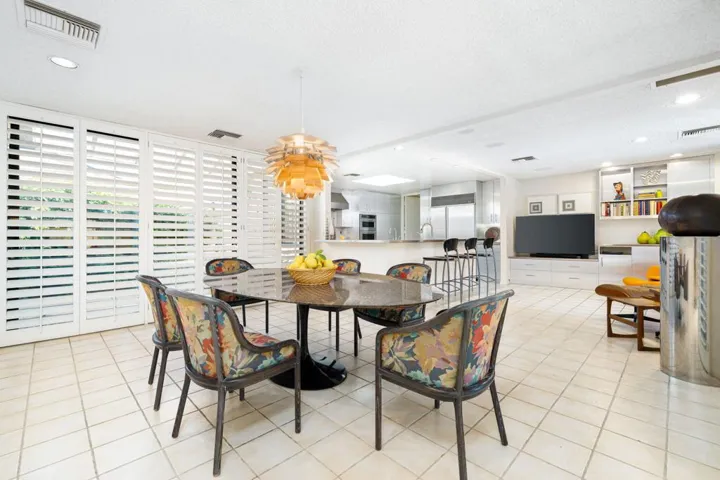 29-web-or-mls-MWSurrey-29