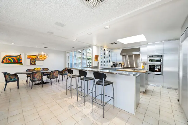 30-web-or-mls-MWSurrey-30