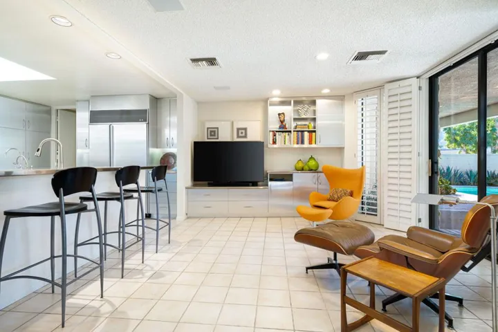 36-web-or-mls-MWSurrey-36