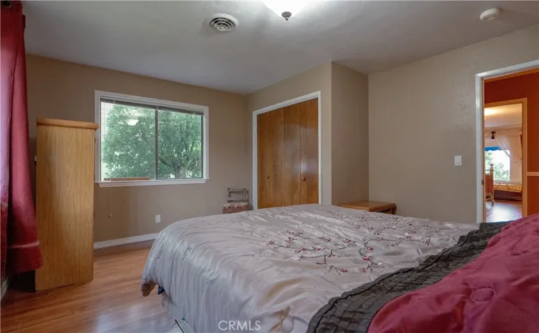 8883 Fairway Drive, Kelseyville, California 95451