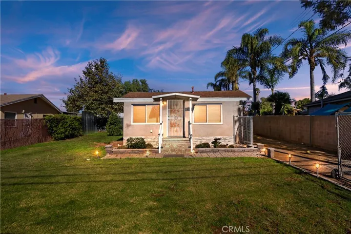 527 7th Street, Norco, California 92860