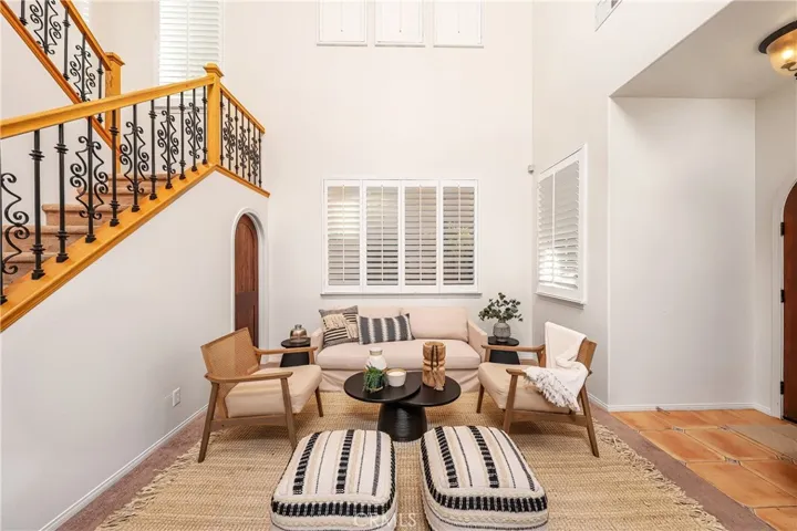 28340 Berylwood Place, Valencia, California 91354