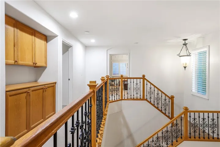 28340 Berylwood Place, Valencia, California 91354