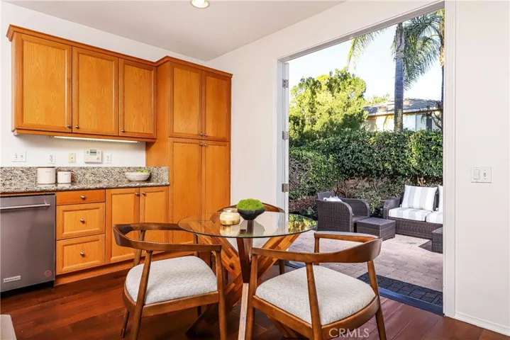 28340 Berylwood Place, Valencia, California 91354