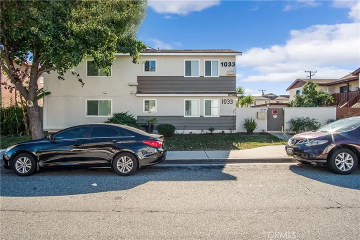1033 Mission Drive, Costa Mesa, California 92626