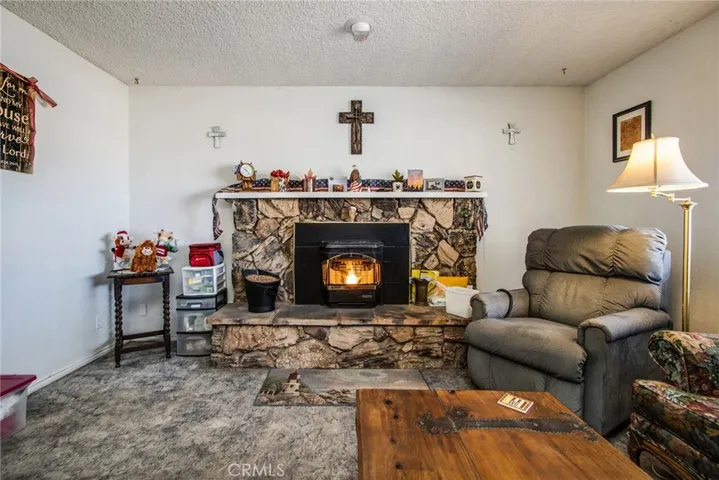 6929 Balsa Avenue, Yucca Valley, California 92284