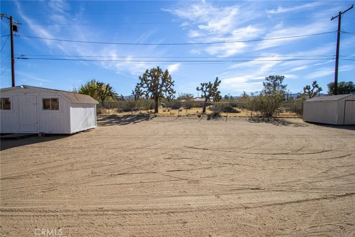 6929 Balsa Avenue, Yucca Valley, California 92284