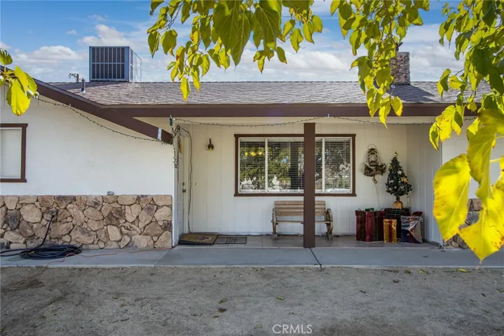 6929 Balsa Avenue, Yucca Valley, California 92284