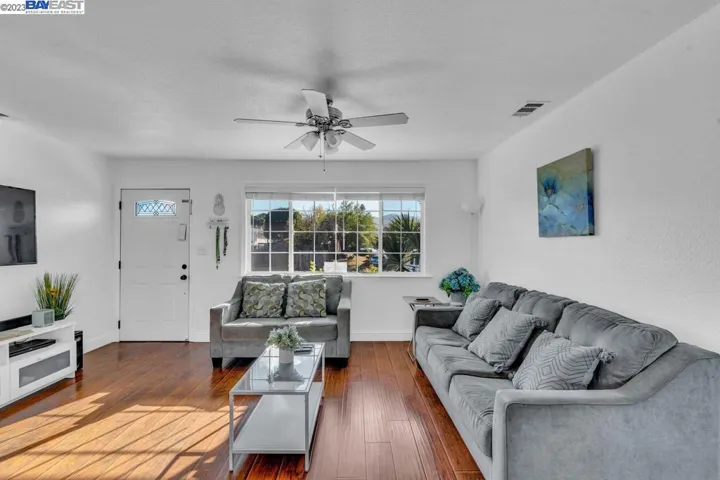 2962 Clearland Circle, Bay Point, California 94565