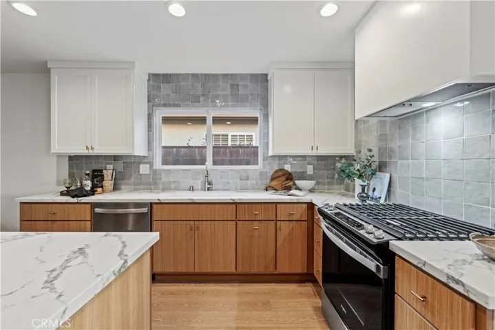 17406 Hiawatha Street, Granada Hills, California 91344