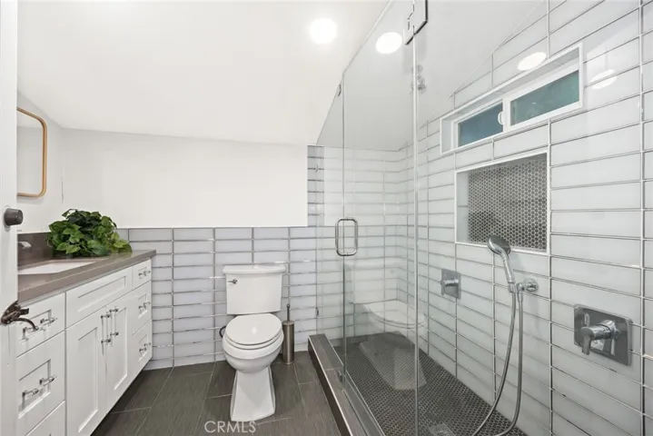 3245 Villa Highlands Drive, Pasadena, California 91107