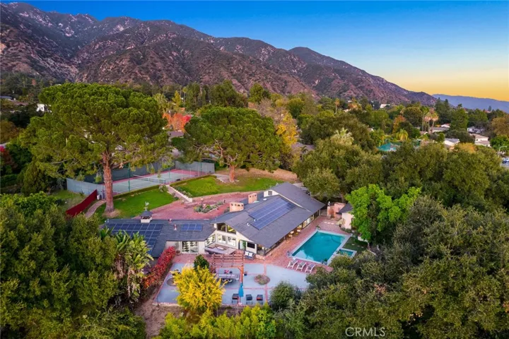 3245 Villa Highlands Drive, Pasadena, California 91107