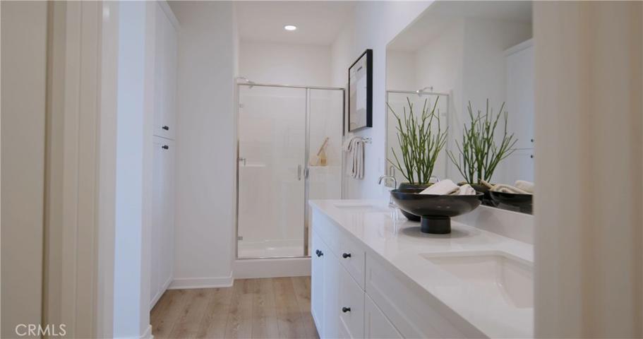 Model Home Master Bathrooom