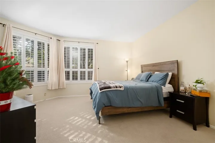 73 Vassar Aisle 198, Irvine, California 92612