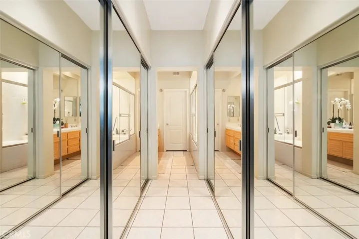 73 Vassar Aisle 198, Irvine, California 92612