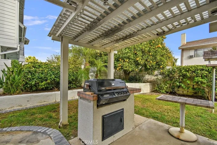 2221 Silk Tree Drive, Tustin, California 92780