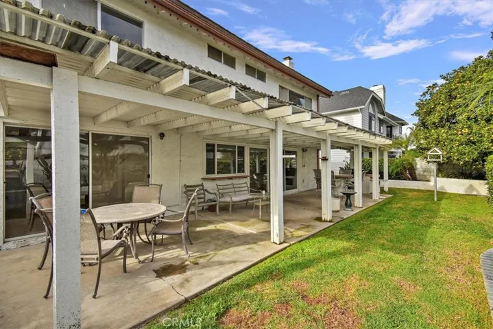 2221 Silk Tree Drive, Tustin, California 92780