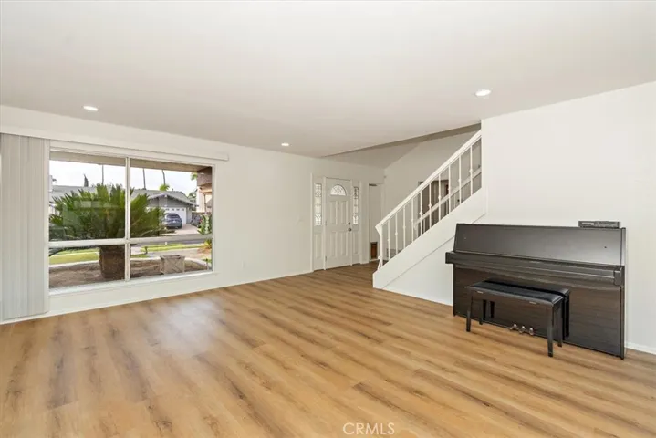 2221 Silk Tree Drive, Tustin, California 92780