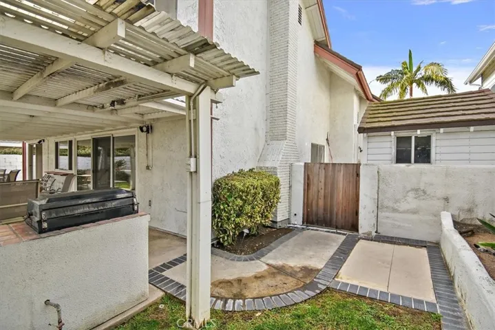 2221 Silk Tree Drive, Tustin, California 92780