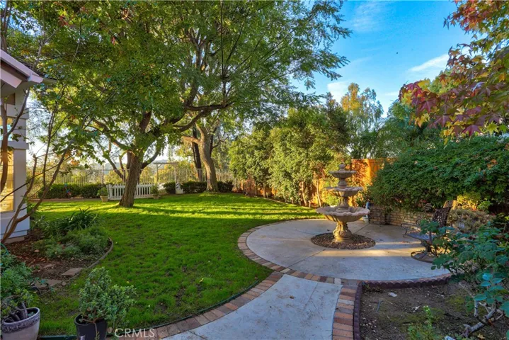 Second Yard Affords tons of Privacy and Plenty of Room to Run.