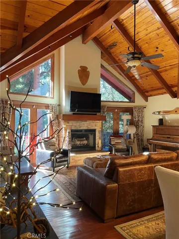 Spacious Living Room and Dining Room with fireplace