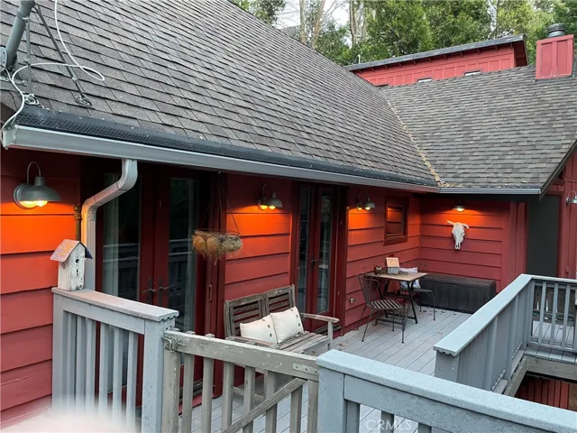 upper decking