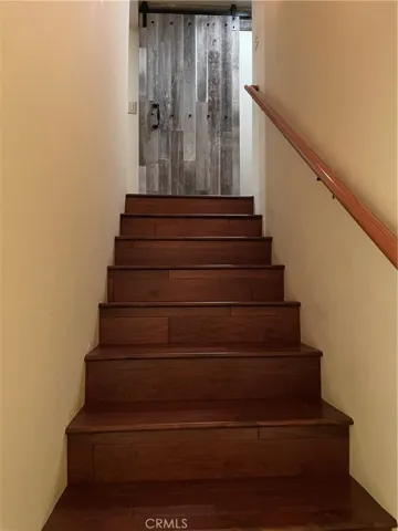 Staircase to lower level