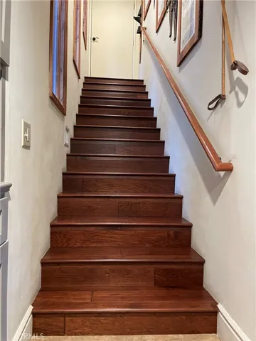 Interior staircase to the garage