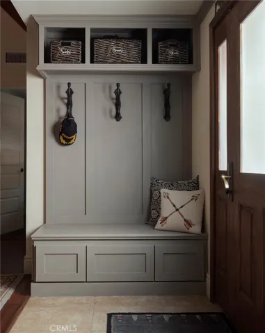 Front entryway mudroom